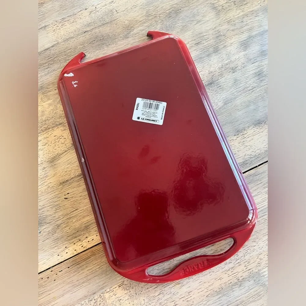 Le Creuset Enameled Cast Iron Red Rectangular Grill Plate NEW MSRP $205 - flawed